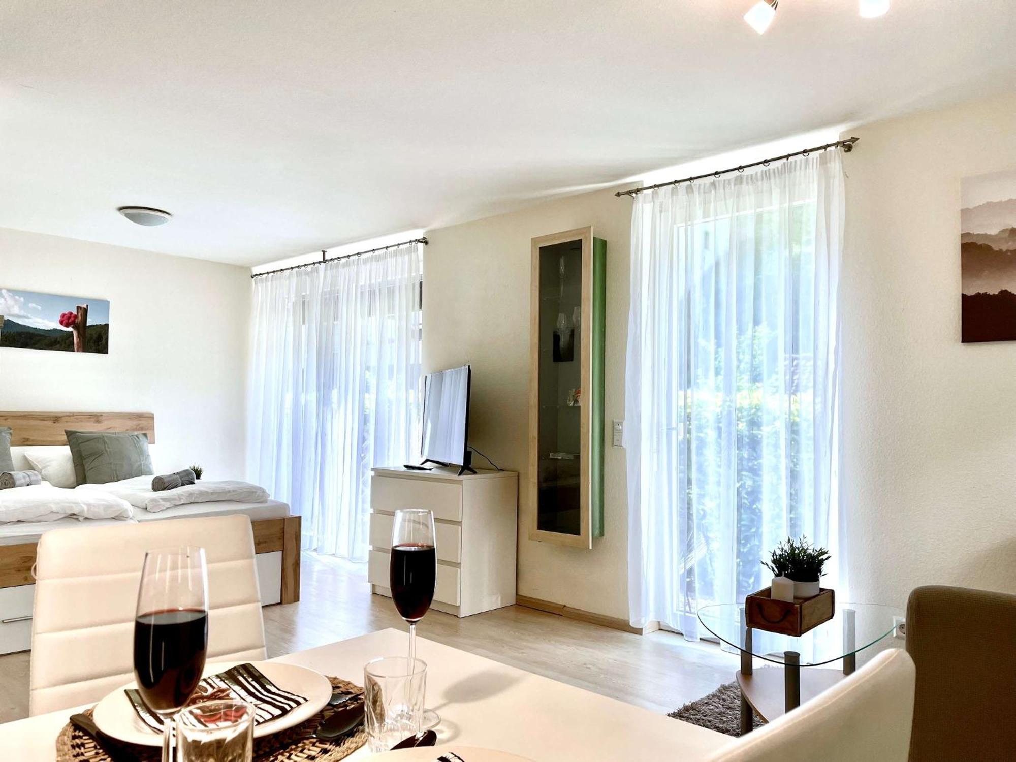 Relaxapartments Black Forest Diamond Direkt An Der Hornberger Freilichtbuehne - Sonnenterrasse Mit Blick Auf Das Hornberger Schloss, Schnelles Internet, Fuer Bis Zu 2 Personen Zewnętrze zdjęcie